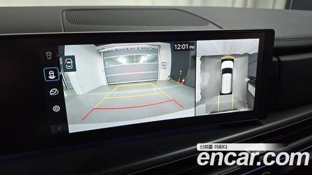Hyundai Santa Fe 2024 — Photo 19/34