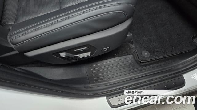 Hyundai Santa Fe 2024 — Photo 13/34