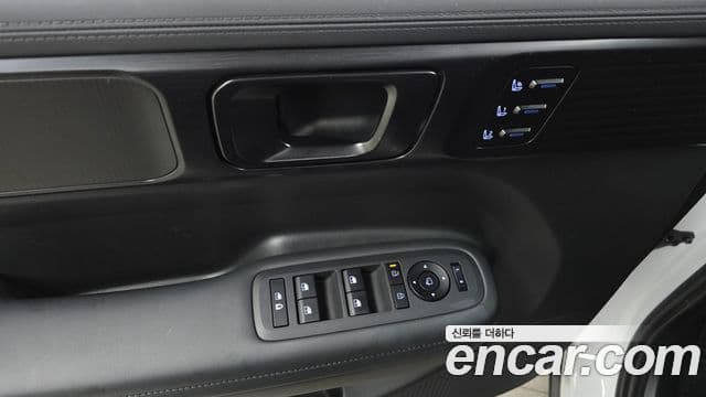 Hyundai Santa Fe 2024 — Photo 20/34