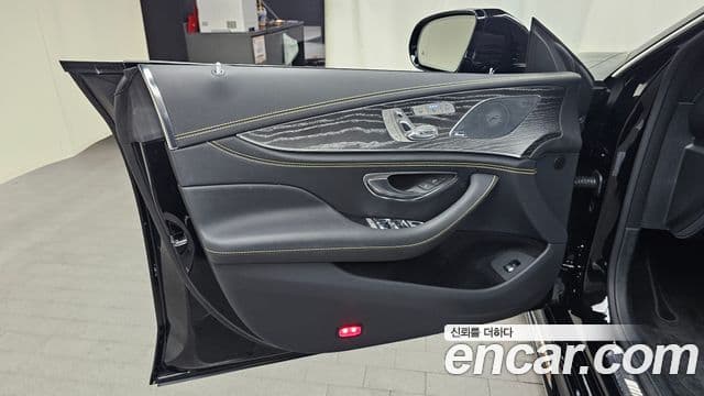 Mercedes-Benz AMG GT 2024 — Şəkil 4/31