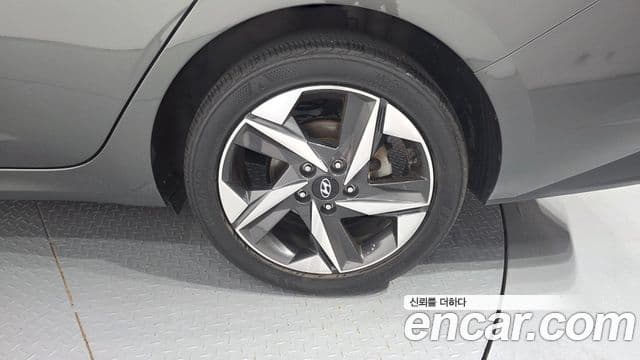 Hyundai The New Avante Hybrid 2022 — Şəkil 14/30