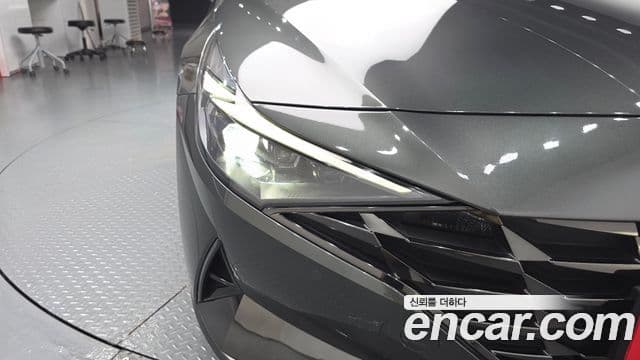 Hyundai The New Avante Hybrid 2022 — Şəkil 19/30