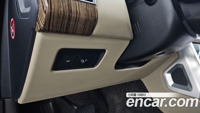 Land Rover Range Rover 2021 — Photo 37/37