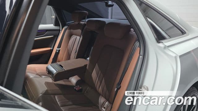 Audi A6 2023 — Şəkil 6/33