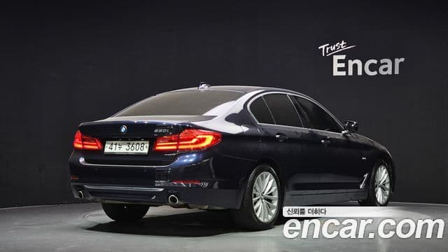 BMW 5 Series 2018 — Şəkil 4/20