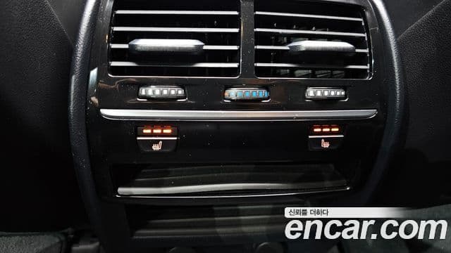 BMW 5 Series 2018 — Şəkil 16/20