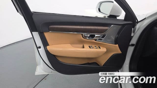 Volvo S90 2021 — Şəkil 14/33