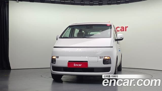 Hyundai Staria 2026 — ფოტო 6/20