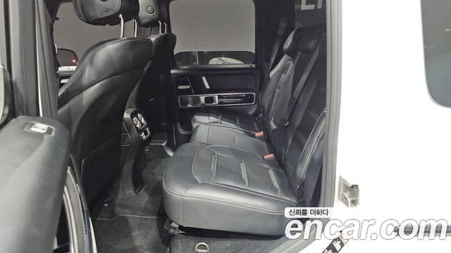 Mercedes-Benz G-Class 2021 — Photo 21/33