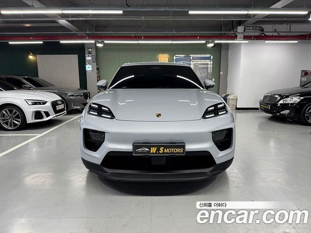 Porsche Macan EV 2025 — ფოტო 10/20