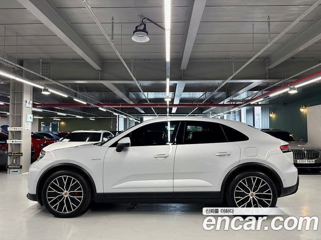 Porsche Macan EV 2025 — ფოტო 20/20