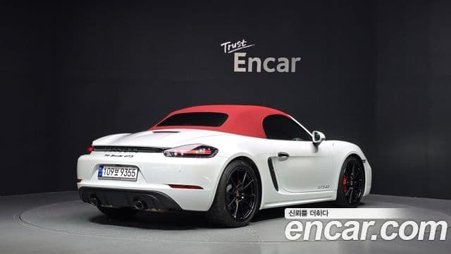 Porsche 718 Boxster 2023 — Photo 17/32