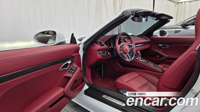 Porsche 718 Boxster 2023 — Photo 8/32