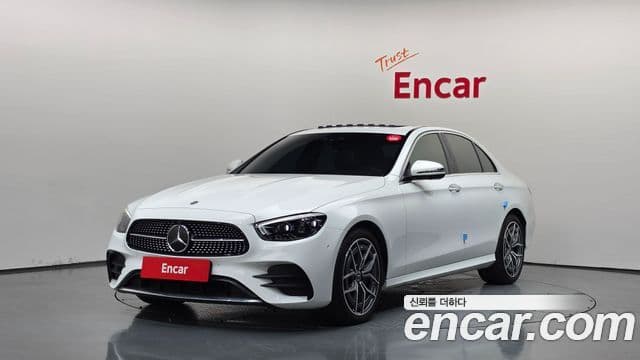 Mercedes-Benz E-Class 2022 — Фото 1/20