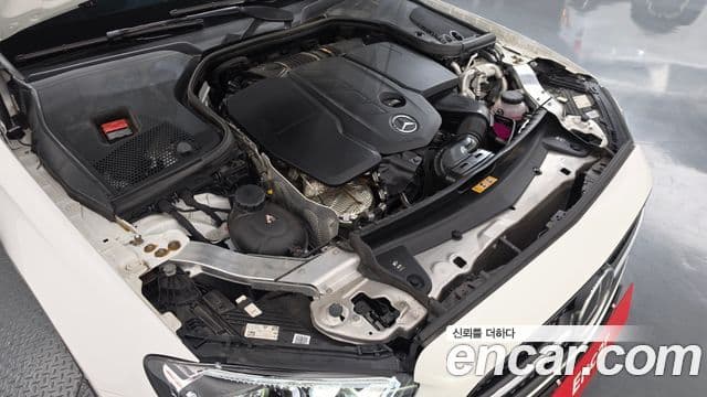 Mercedes-Benz E-Class 2022 — Фото 6/20