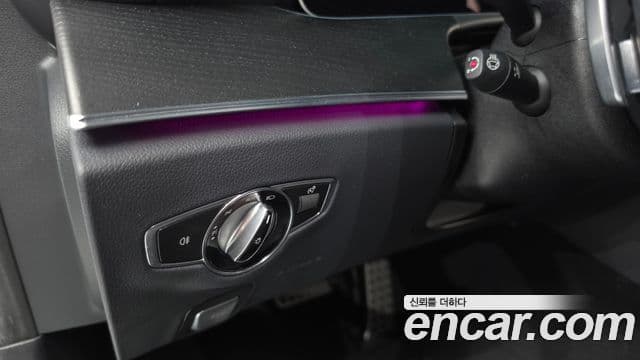 Mercedes-Benz E-Class 2022 — Фото 20/20