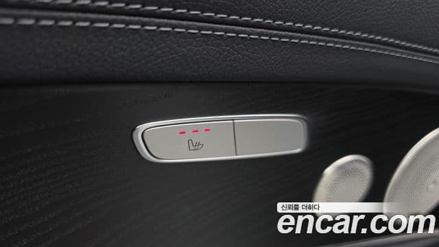 Mercedes-Benz E-Class 2022 — ფოტო 11/33