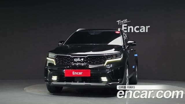 Kia Sorento 2022 — Фото 3/20