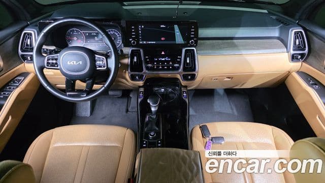 Kia Sorento 2022 — Фото 7/20