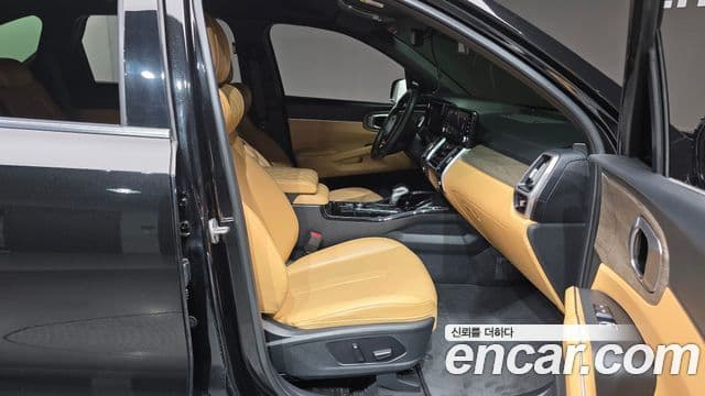 Kia Sorento 2022 — Фото 10/20