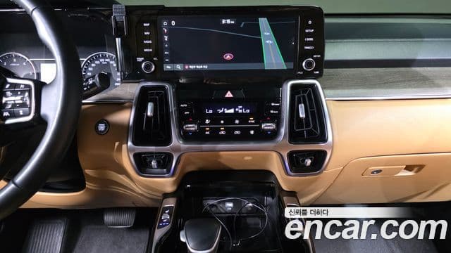 Kia Sorento 2022 — Фото 15/20
