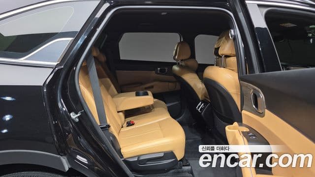 Kia Sorento 2022 — Фото 19/20