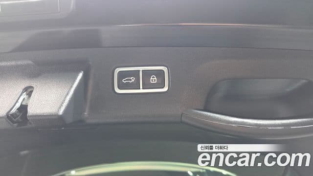 Kia Sorento 2022 — Şəkil 26/31