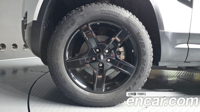 Land Rover Defender 2023 — Şəkil 6/20