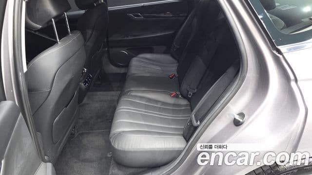 Genesis G80 2020 — ფოტო 31/38