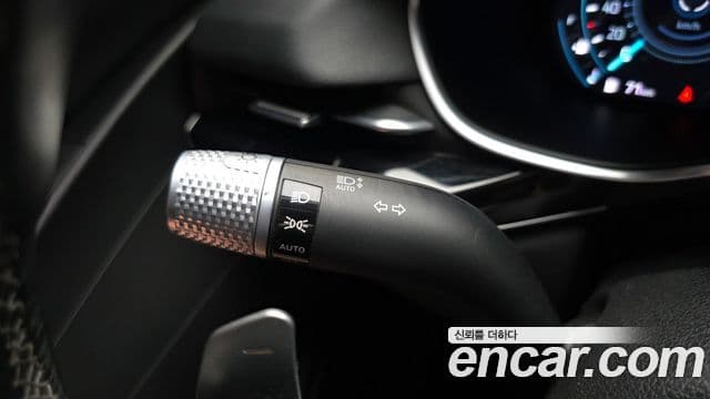 Genesis G80 2020 — ფოტო 38/38