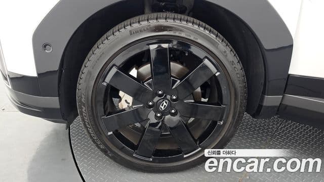 Hyundai Santa Fe 2024 — Şəkil 27/37