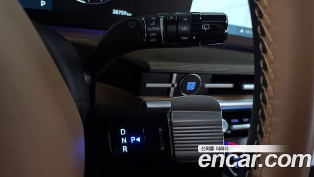 Hyundai Santa Fe 2024 — Şəkil 17/37