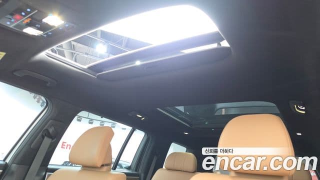 Hyundai Santa Fe 2024 — Şəkil 18/37