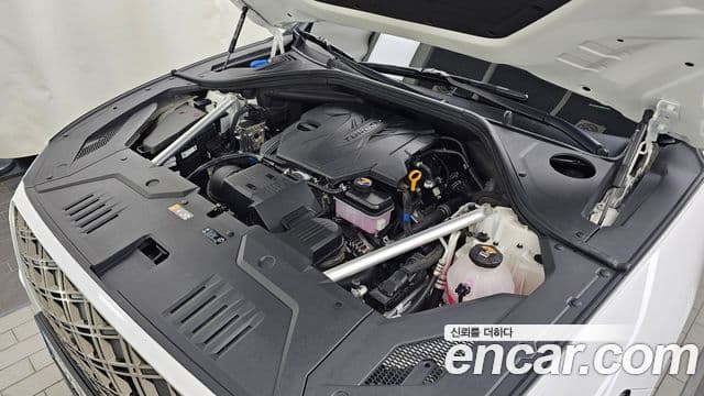 Genesis GV70 2025 — Photo 11/33