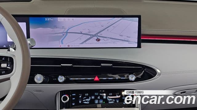 Genesis GV70 2025 — Photo 33/33