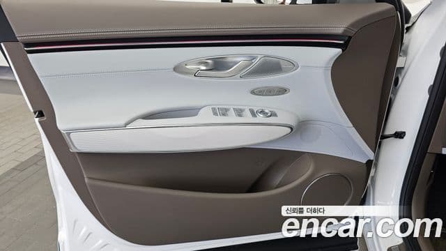 Genesis GV70 2025 — Photo 4/33