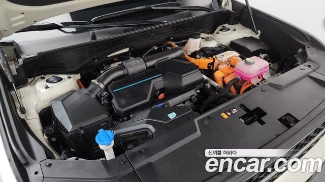 Hyundai Santa Fe 2023 — Photo 22/38