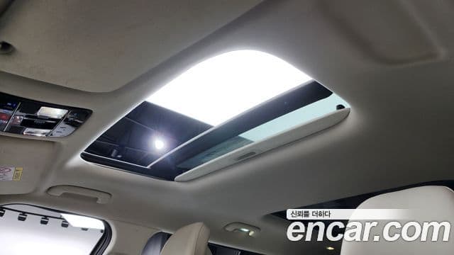 Hyundai Santa Fe 2023 — Photo 3/38