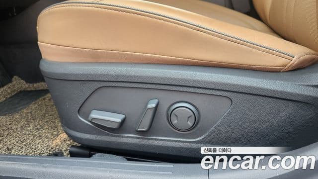 Hyundai Sonata 2021 — Фото 14/18