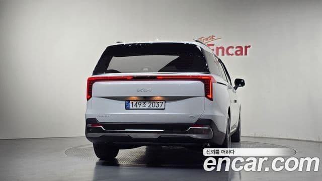 Kia Carnival 2024 — ფოტო 7/20