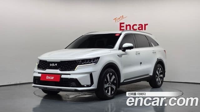 Kia Sorento 2021 — Фото 1/20