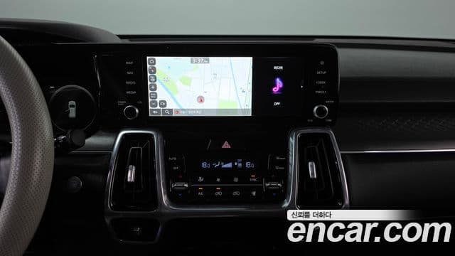 Kia Sorento 2021 — Фото 12/20