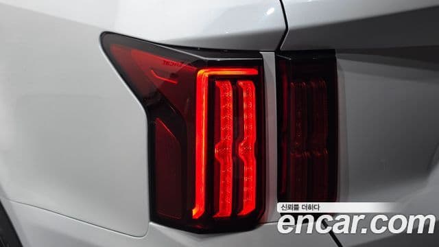 Kia Sorento 2021 — Photo 22/35