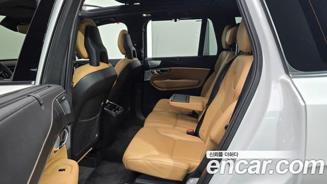 Volvo XC90 2021 — Şəkil 18/30