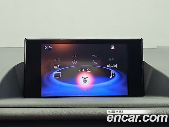 Lexus CT200h 2020 — ფოტო 16/20