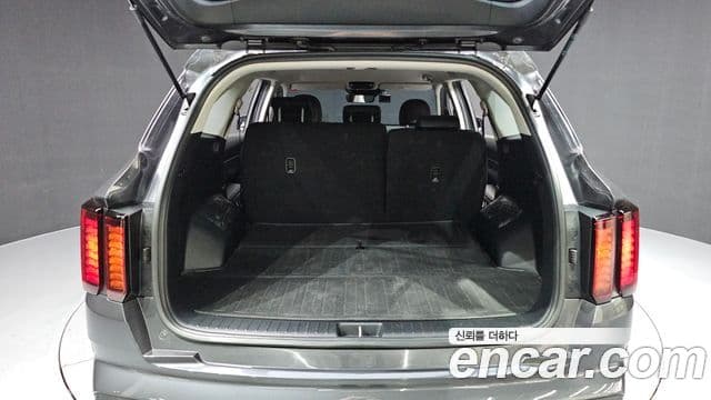 Kia Sorento 2023 — Фото 20/20
