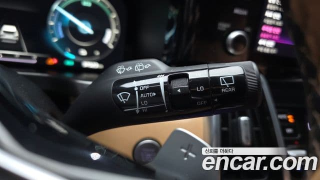 Kia Sorento 2020 — ფოტო 28/33