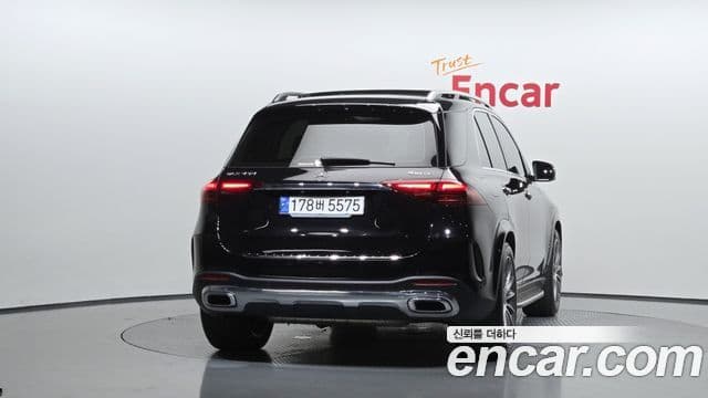 Mercedes-Benz GLE-Class 2025 — Photo 27/36