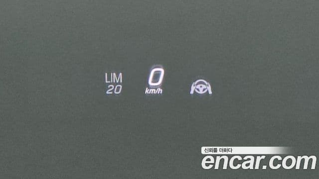 Mercedes-Benz GLE-Class 2025 — Photo 3/36