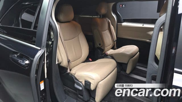 Toyota Sienna 2024 — Şəkil 25/37